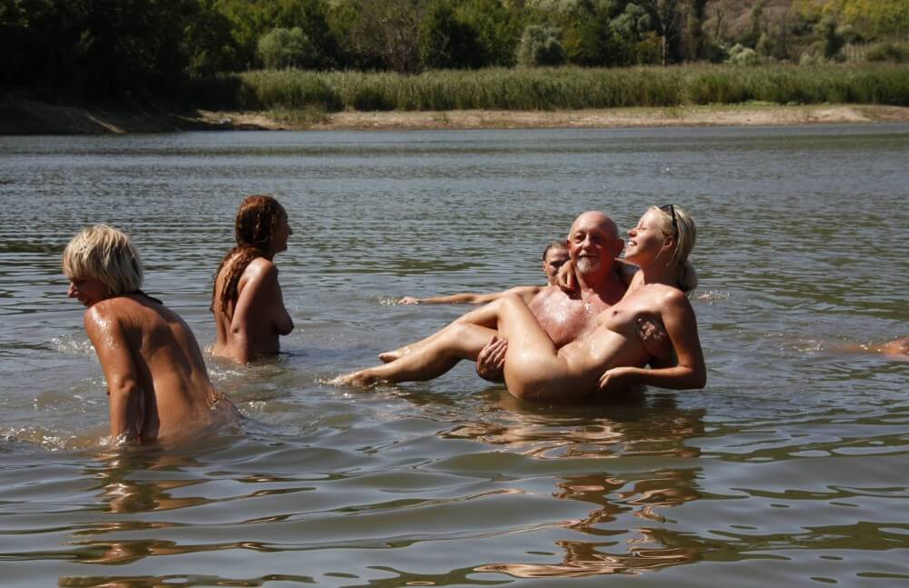 Naturist Family Event # 25 - True nudism began here