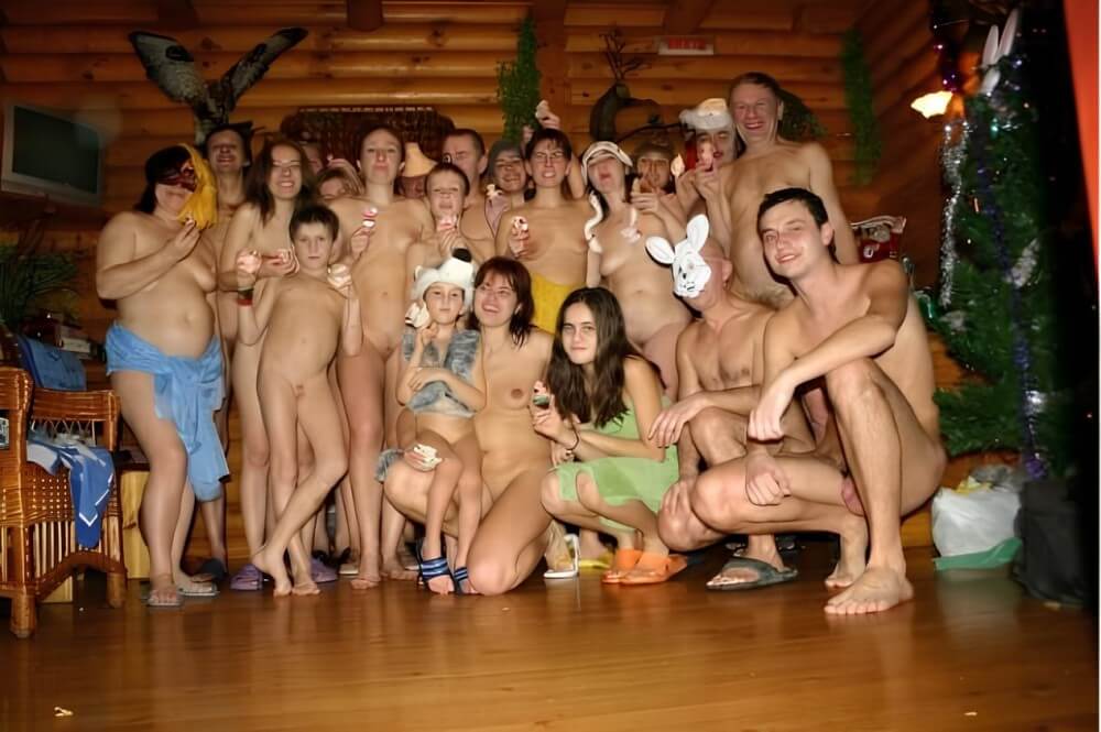 Sauna meet new year gallery - Naturists live freely and naturally