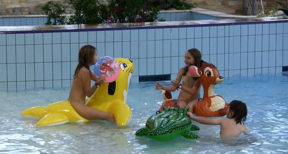 Aqua Extravaganza 1 Full HD - Freedom from clothing is an integral part of naturism