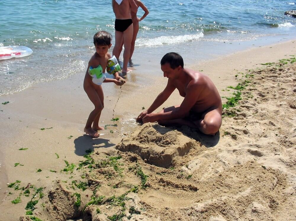 Bulgarian Sandy Paint Over - Many see bodily freedom as an important value