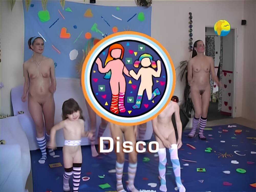 Naturism Freedom: Disco - Naturists are open to the world and the environment