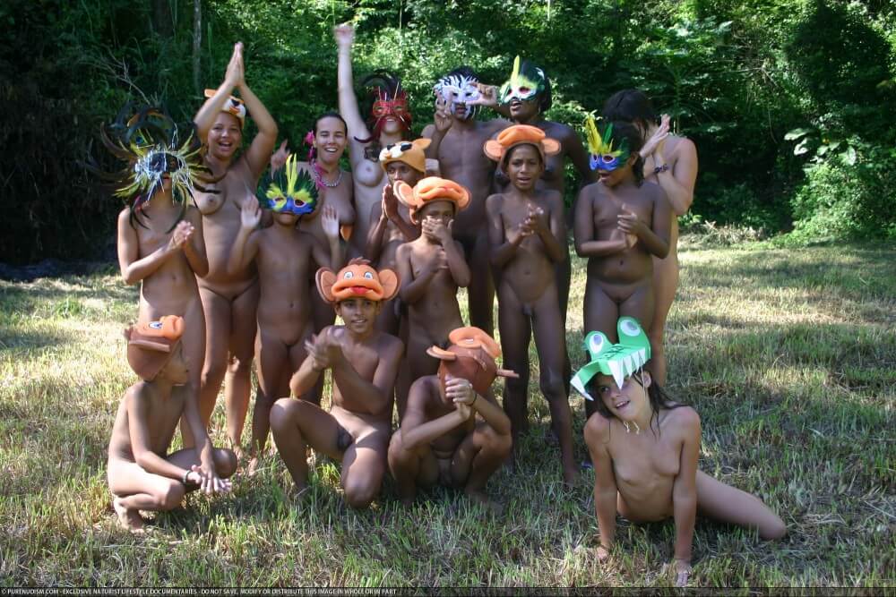 Brazilian Nudists hot gallery 2 - Nudism promotes respect for the environment