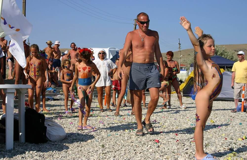 Beach Time Talent Show pics - A resort for nature lovers