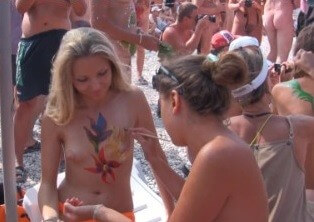 Neptune Ocean Festival # 2 Full HD - Nudism helps improve health and boost self-confidence