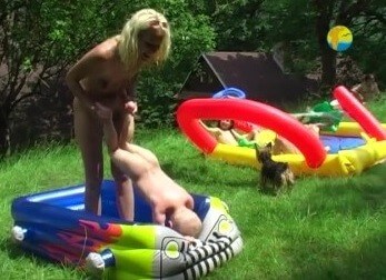Naturist Freedom: Not only Skipping Ropes - Love for oneself and nature as the foundation of the naturist lifestyle