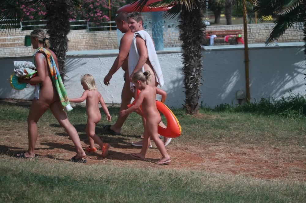 Naturist Family Movement pics - Through naturism, people seek an opportunity to become closer to nature and to themselves