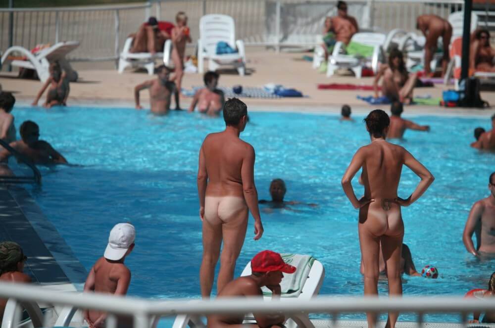 Pool-Shore Group Exercise - Nudity helps you understand yourself and the people around you better