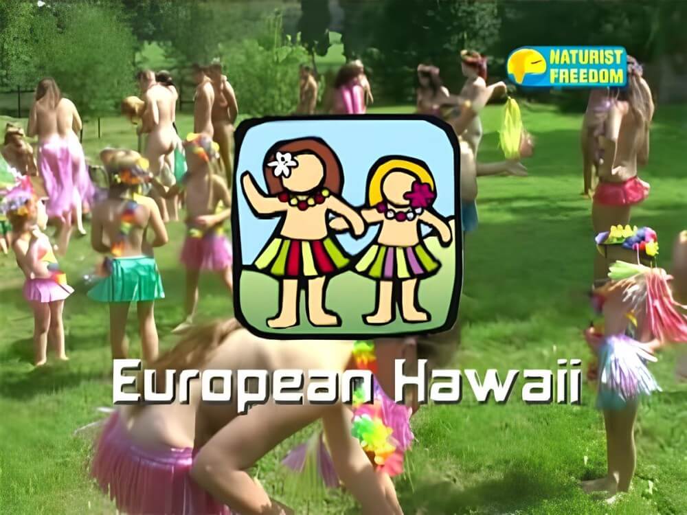 Naturist Freedom: Nudism Hawaii - Nudists live together in nature and in groups