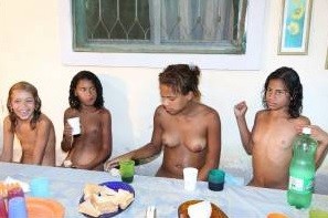 Family Events Pictures # 1 - Delegation of European Nudists