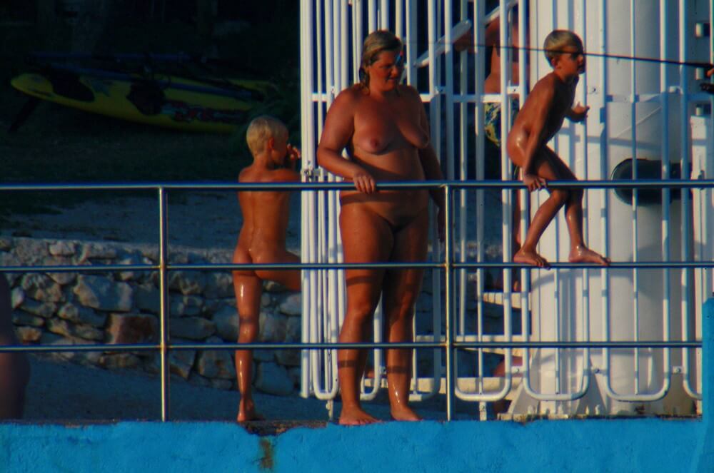 Uka FKK Water Play - Nudity as part of a life free from shame and fear of ones own nakedness