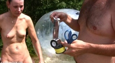 Daytime family picnic # 1 - What the concept of naturist recreation entails and its benefits