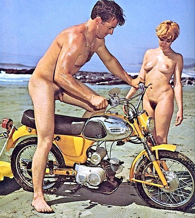 Retro naturism photo gallery - The practice of naturism fosters an atmosphere of trust and respect