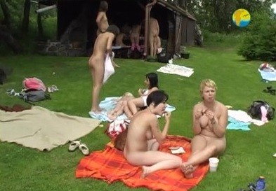Naturist Freedom: Cottage Picnic - Core values and goals of nudist clubs and organizations
