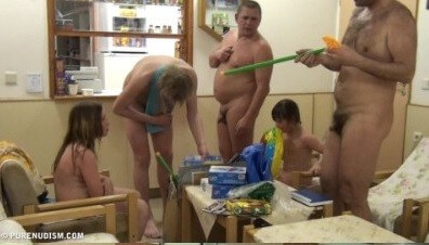Pool jacuzzi and paints Full HD - Not being afraid of nudity is the path to inner freedom and harmony