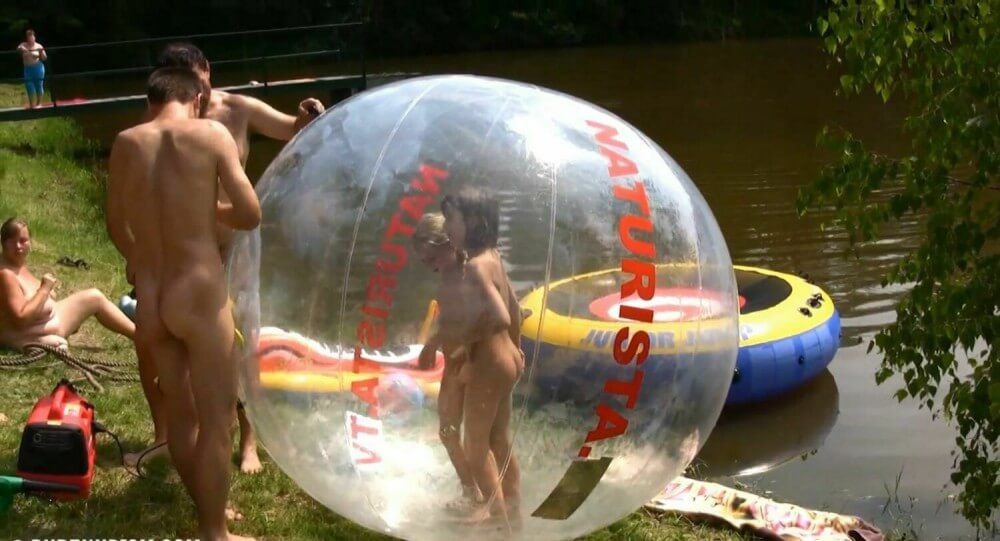 Daytime Family Picnic Full HD - Overcoming shame and awkwardness when taking off clothes