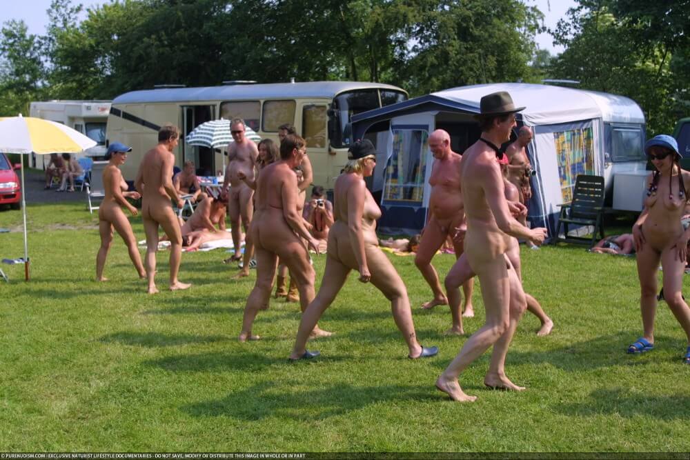 Naturism photo gallery # 53 - Living without unnecessary worries or restrictions is the essence of naturism