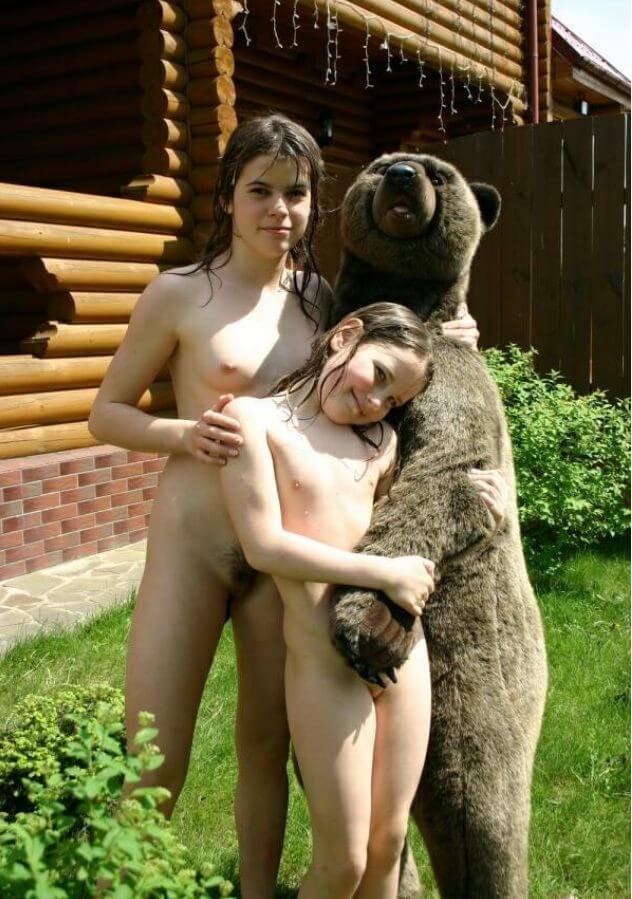 Naturism photo gallery # 57 - Naturism as a lifestyle and a way to connect with nature