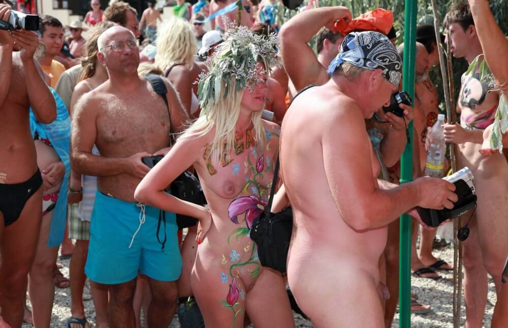 Neptune Painting Couple pics - Naturism and nudism are an ancient philosophy of respect for oneself and the world