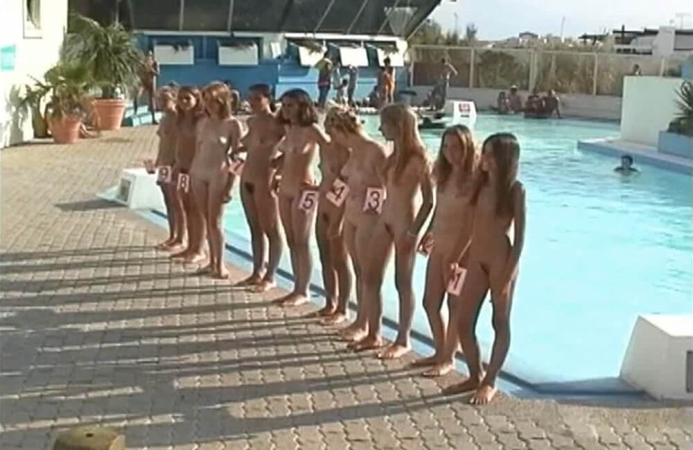 Miss Teen JR. Pageants # 15 video Sunat Natplus HD - Leaving the house while naked